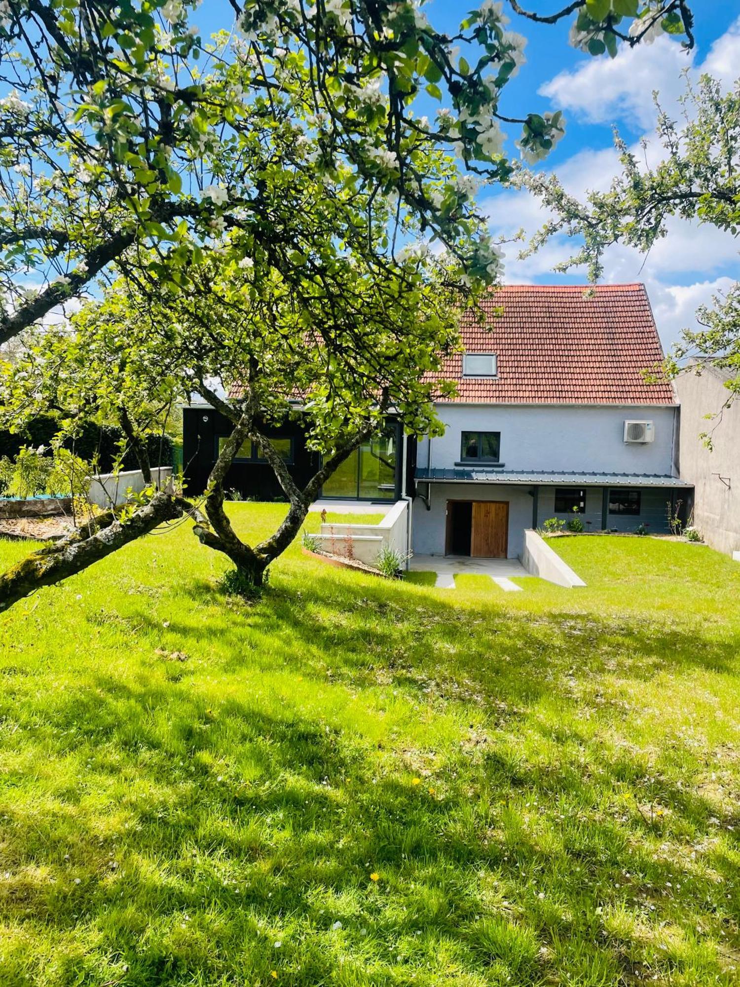 Maison Gite Chez Nounou Sauna Jacuzzi Jardin Arbore Etting Exterior foto
